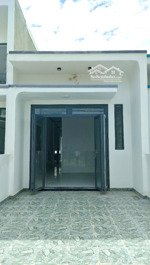 trả trước 400 triệu nhận nhà ngay sổ riêng thổ cư 100%, gần phà uyên hưng