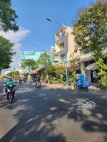 bán nhà mặt tiền 5 tầng mới tinh lò gốm đoạn view khuôn viên bao đẹp, 36m2 sổ vuông đẹp giá 7,7 tỷ.