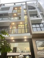 quận 11-bán nhà lạc long quân - nhà 5 tầng- có thang máy- hẻm xe hơi- chỉ 9.8 tỷ tl