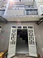 nhà lầu cần bán 2 phòng ngủ. giá: 520tr