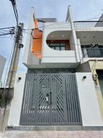 bán nhà 3 tầng đường 9m mới đã hoàn công tại long phước gần vinwonder, ubnd phường