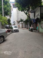 tòa nhà dòng tiền ngõ 2 ô tô tránh 2 tỷ/năm,119m2x7 tầng,mặt tiền 5.9m, t/máy, nguyên xá-trục metro