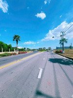 cho thuê xưởng 8000m2 trong kcn an phước long thành giá tốt chỉ 700 triệu/tháng quá rẻ luôn ạ