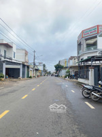 vip mặt tiền hùng vương 10x37m( nở hậu 23m) 100m2 thổ cư .