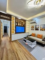 bán nhà tập thể tầng 2 phố nguyễn công trứ, 80m2 3 pn khép kín giá 4.3 tỷ