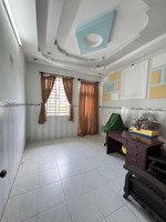 nhà bán trung tâm quận 11, đường minh phụng. dt 3.5*11m. kc 5 tầng kiên cố (6 pn, 3 wc). hxh