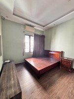 chủ thiện chí bán nhà 3 tầng lô góc mặt đường trần quang khải- hải phòng.