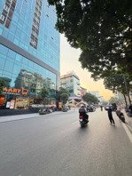 độc bản hiếm - vị trí mặt phố vip trần phú, ba đình - 260m, mt quyền lực 10m, sổ vuông nở hậu.