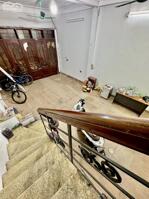 Bán nhà phố Giải Phóng, Hai Bà Trưng, ô tô đõ cửa, tiện KD, 5 tầng 40m2 giá 16.5 tỷ