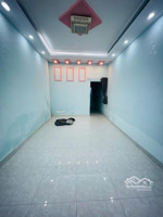 cho thuê nhà hẻm xe tải 1 sẹc nguyễn văn lượng p17 gv ( 114m2 ) 3,8x30m trống suốt