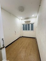 giảm 900 triệu, giá mới chỉ 4.9 tỷ-sắp định cư cần bán gấp nhà 4 tầng phố tây bùi viện - 15,2m2