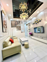 bán gấp nhà đô nghĩa nội thất cao cấp. ô tô sát nhà