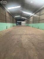 CHO THUÊ XƯỞNG UYÊN HƯNG TÂN UYÊN 700M2 CÓ ĐIỆN 3 PHA CÓ VP GIÁ 25 TR/ THÁNG