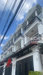 đất nền xe hơi tận nhà 300m ra ql13 500m đến ql1a 700m đến chợ đầu mối thủ đức 1km đến kđt vạn phúc