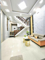 bán nhà thới an 13-tặng full nội thất-đường ô tô vào nhà-cách mt lê văn khương 200m, 5 phút ra si