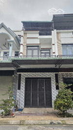 bán nhà 1 trệt 1 lầu phòng ngủ dưới, p.tân phước khánh, tp.tân uyên giá tốt