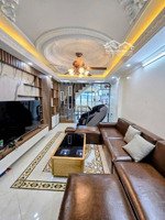 cương ngô tứ hiệp 35m2 giá hơn 7 tỷ khu dân cư đông đúc, gần trung tâm hành chính thanh trì