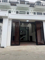 cho thuê nhà nguyên căn tân phước khánh có 4 phòng sân oto giá chỉ 7 tr/ tháng