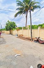 nhà góc 2 mặt tiền sử hy nhan, hướng tây và bắc * gần biển ba làng (tầm 300m) giá: 7,1 tỷ