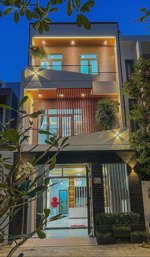 cần bán gấp nhà vị trí đẹp ngay lò
gốm, q6 62,4m2(4,8x13m), sổ đẹp, đang cho thuê 15triệu