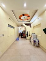 mặt ngõ thông xuân đỉnh - 43m2 tầng dân xây - ôtô qua nhà - kinh doanh