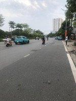 chính chủ bán lô đất đường 6 sát thị trấn chúc sơn, chương mỹ. dt 150m²