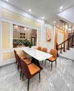 1. bán nhà phân lô kiến hưng - hà đông: 50m,- ô tô đỗ cạnh- đang kinh doanh spa giá 9 tỷ