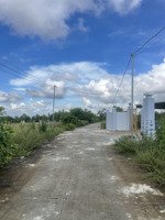 cần bán diện tích 1.000mv sổ cln vị trí đất được quy hoạch full thổ cư mặt tiền đường betong 6m