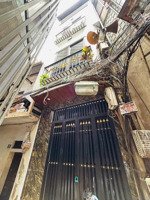 nhà hàng hiếm ! tôn đức thắng dân xây chắc chắn 1 phút ra văn miếu quốc tử giám chỉ hơn 8tỷ -42m2