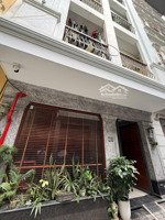 đường kim đồng 7 tầng thang máy - ô tô đỗ cửa - khu vực vip cạnh bến xe giáp bát , giải phóng