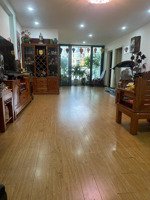 chính chủ bán chccyên hòa sunshine,18,2 tỷ, 140m2, 3 pn, 2 vs, 1 phòng bếp.