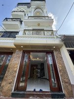 do cần tiền gấp nên cô bảy cần bán nhà 45m2 8.5 tỷ sổ đỏ 5 tầng.