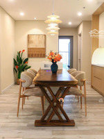 cần bán căn góc 3 pn the minato residence, 110 m2, nội thất 700 triệu. giá 5,x tỷ bao thuế phí