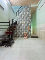 nhà hẻm lò gốm . phường 8 . q6