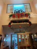 bán nhà mặt tiền nguyễn văn đừng 52m2 3 tầng - 20 tỷ - phong thủy tốt