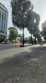 Biệt thự MT Võ Thị Sáu,P.6,Q.3 - 18x33m(CN: 550m2)3 tầng - Gía: 300 tỷ TL