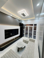 chính chủ bán nhà hoàng quý - tô hiệungõ ô tô tránh, đỗ sát cửa.50m x 4 tầng + 10m sân cổng,