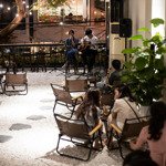 cho thuê nhà 4 tầng mặt tiền đường nguyễn chí thanh, thiết kế trống suốt , phù hợp nhiều ngành nghề