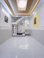 bán nhà nguyễn khoái quận 4 - 28m2 - 2 tấm đúc - chỉ 3 tỷ - nhà mới ở ngay