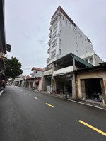 bán nhà gần cầu thăng long - nhà dân xây - thiết kế đẹp - tặng nội thất 300tr - về ở ngay