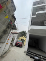 căn góc siêu đẹp 41,8m 4 tầng ô tô lùi cửa xóm 4 đồng nhân