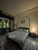 cho thuê căn hộ 1pn tách bếp_cửa sổ thoáng_full nt_bảo vệ 24/7_có giặt sấy gần chợ bàn cờ