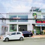 cho thuê nhà mặt tiền 62 lạc long quân diên khánh nhà mới xây, mặt tiền 9m, 380m2 kinh doanh ngay