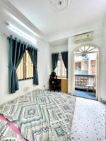 cho thuê căn hộ dịch vụ ban công-cửa sổ-ngay ngã 6 cộng hoà, đại học khoa học tự nhiên, sài gòn,