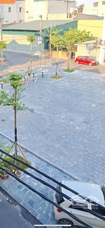 siêu phẩm 1 lô đất cực đẹp hiếm có cần bán 58,8 m mt 4,56 m nở hậu wieu công viên