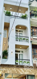 bán gấp nhà đ.nguyễn đình chiểu-q.3. đang cho thuê 30tr/tháng.giá bán 4tỷ690/80,6m2,gần chợ bàn cờ