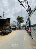 giảm sốc 1 tỷ - bán gấp nhà q10 ngang 8m hiếm có - đất 76m2 giá chỉ 8.6 tỷ - sát mặt tiền