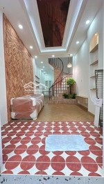 q4 nhà đẹp 4tầng btct hoàn công full nội thất cao cấp. 39m sổ .5pn không quy hoạch