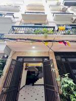 BÁN NHÀ GIÁP NHỊ, Ô TÔ ĐỖ CỬA, 33M2X 5 TẦNG, 50M2, SỔ VUÔNG VẮN