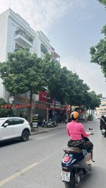 bán gấp đất tứ liên tây hồ 1 nhà ra ô tô tải vị trí đắc địa phù hợp khách mua xây toà căn hộ dv